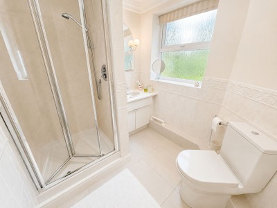 Images for Adlington Road, Wilmslow, SK9 EAID:2458577900 BID:e404b33c-5432-4407-98b1-6138fbb79b1b