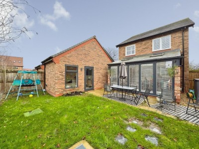 Images for Grimshaw Close, Wilmslow, SK9 EAID:2458577900 BID:e404b33c-5432-4407-98b1-6138fbb79b1b