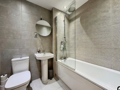 Images for Grimshaw Close, Wilmslow, SK9 EAID:2458577900 BID:e404b33c-5432-4407-98b1-6138fbb79b1b