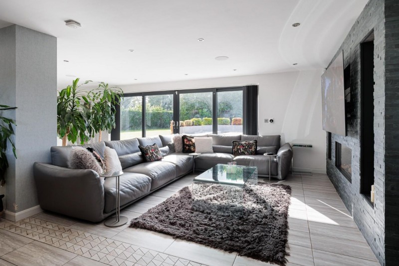 Images for Bonis Hall Lane, Prestbury, SK10