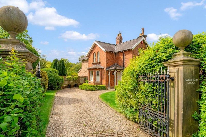 Images for Harefield Drive, Wilmslow, SK9