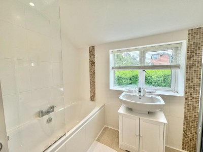 Images for Beech Grove, Wilmslow, SK9 EAID:2458577900 BID:e404b33c-5432-4407-98b1-6138fbb79b1b