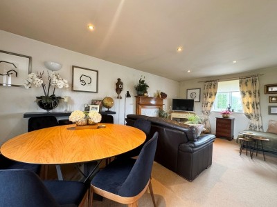 Images for Larchwood Drive, Wilmslow, SK9 EAID:2458577900 BID:e404b33c-5432-4407-98b1-6138fbb79b1b
