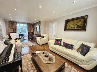 Images for Canberra Road, Bramhall, SK7 EAID:2458577900 BID:cc3b723c-d9b3-4363-98e9-f3a7b04b7bc7