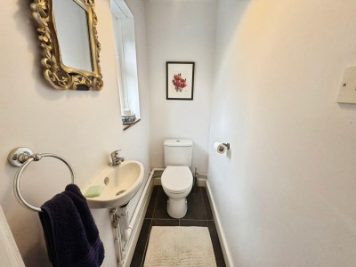 Images for Fairbourne Avenue, Wilmslow, SK9 EAID:2458577900 BID:e404b33c-5432-4407-98b1-6138fbb79b1b