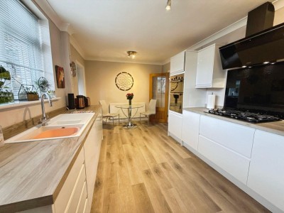 Images for Chatsworth Road, Hazel Grove, SK7 EAID:2458577900 BID:cc3b723c-d9b3-4363-98e9-f3a7b04b7bc7