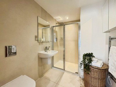 Images for Wellfield Place, Wilmslow, SK9 EAID:2458577900 BID:e404b33c-5432-4407-98b1-6138fbb79b1b