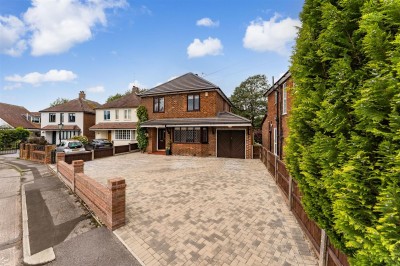 Images for The Circuit, Alderley Edge, SK9 EAID:2458577900 BID:8a55d7cc-7486-4316-8378-2d408d675aae