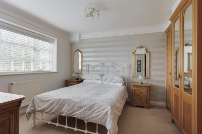 Images for Birtles Lane, Over Alderley, SK10 EAID:2458577900 BID:8a55d7cc-7486-4316-8378-2d408d675aae