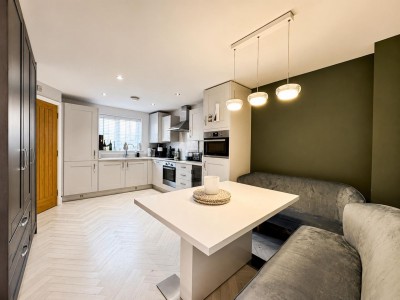Images for Bailey Road, Wilmslow, SK9 EAID:2458577900 BID:e404b33c-5432-4407-98b1-6138fbb79b1b