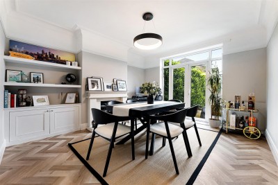 Images for Knutsford Road, Wilmslow, SK9 EAID:2458577900 BID:8a55d7cc-7486-4316-8378-2d408d675aae