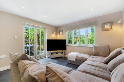 Images for Station Road, Goostrey, CW4 EAID:2458577900 BID:e404b33c-5432-4407-98b1-6138fbb79b1b