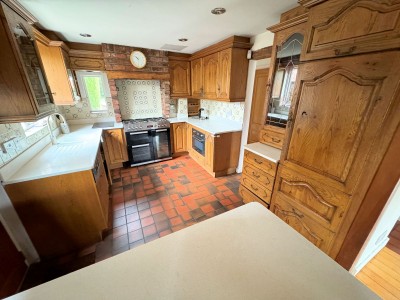 Images for Fulshaw Avenue, Wilmslow, SK9 EAID:2458577900 BID:8a55d7cc-7486-4316-8378-2d408d675aae