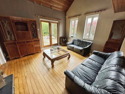 Images for Fulshaw Avenue, Wilmslow, SK9 EAID:2458577900 BID:8a55d7cc-7486-4316-8378-2d408d675aae