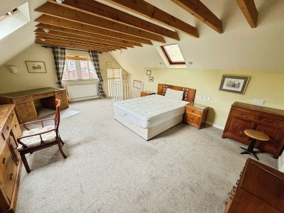 Images for Fulshaw Avenue, Wilmslow, SK9 EAID:2458577900 BID:8a55d7cc-7486-4316-8378-2d408d675aae